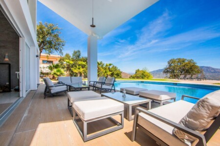 Luxury Villa Marbella with Heated Pool
